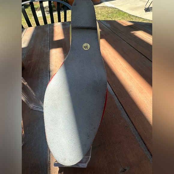 Brand new from Rome - Picture 5 of 6